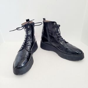 WONDERS Ankle Lace Up Platform Black Patent Leather Combat Style Boots 10